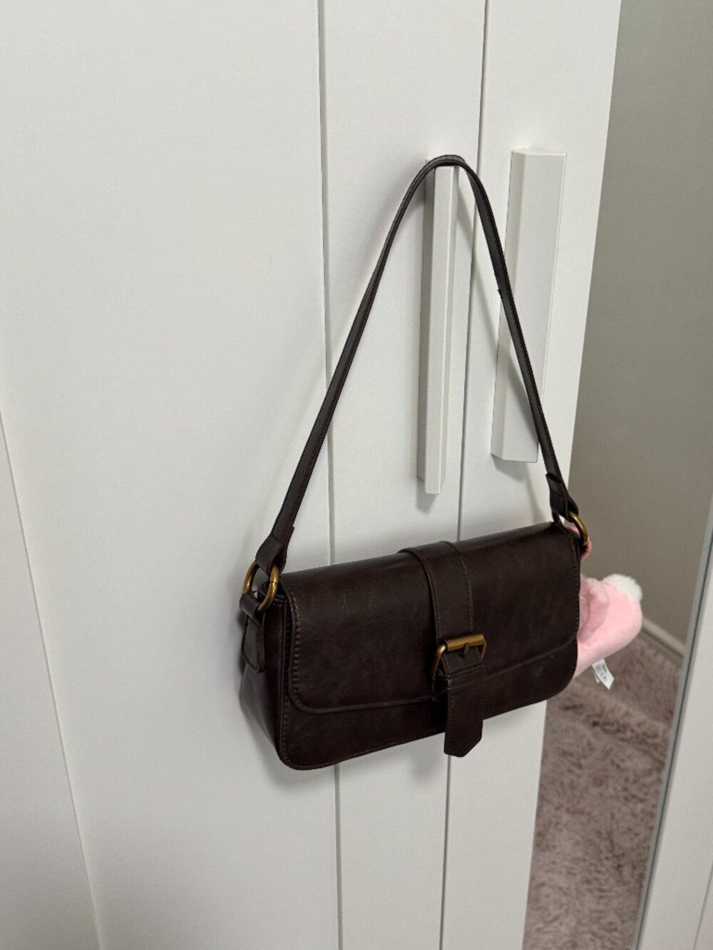 Brandy Melville John Galt Shoulder Bag - Picture 1 of 6